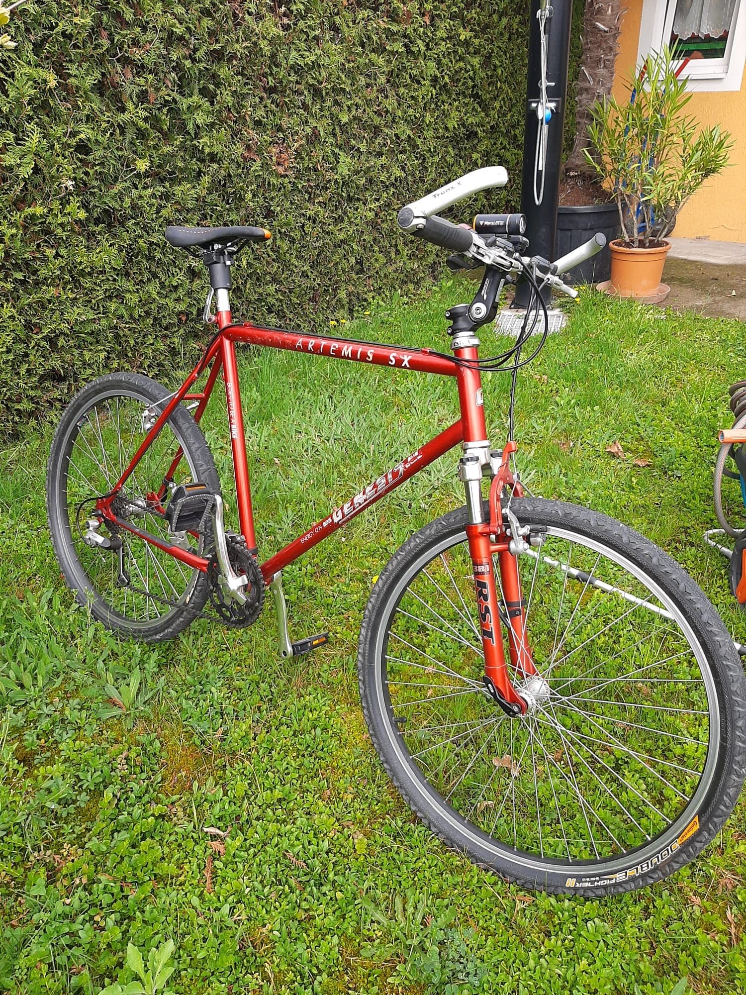 Bicicletă Genesis Artemis XS (roți 26 inch)