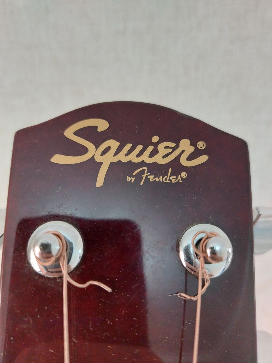 Продам акустическую гитару Fender