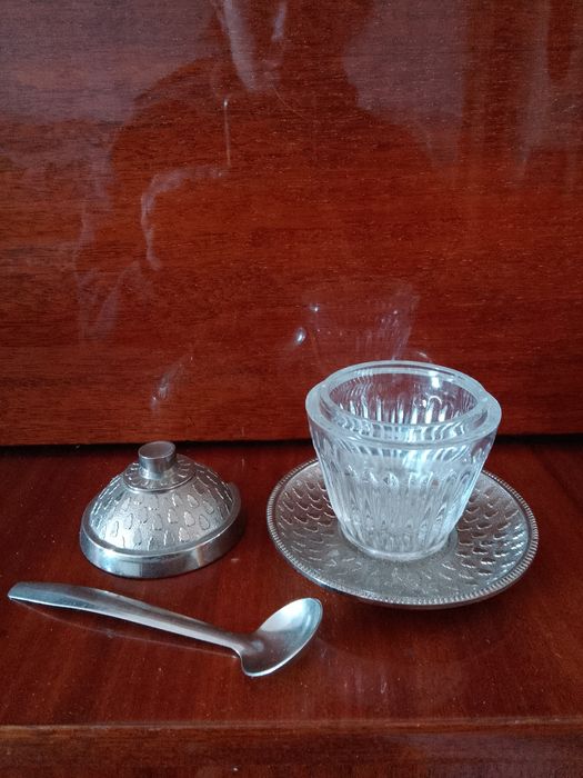 Соусница (хром).