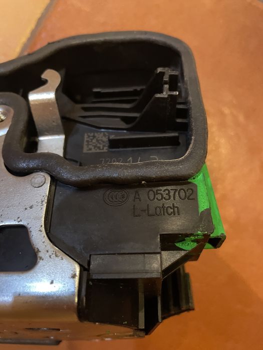 Încuietoare usa OE BMW Originala BMW