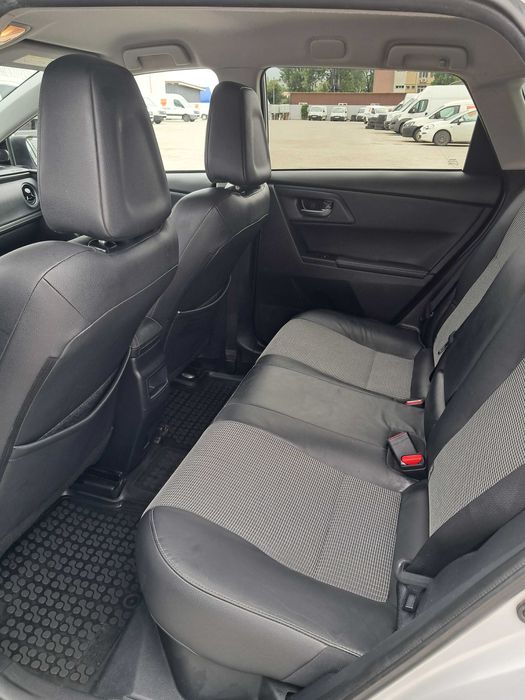 TOYOTA AURIS Facelift Hybrid 1.8 CP 136