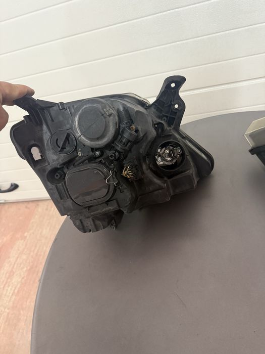 оригинални фарове за Opel Meriva