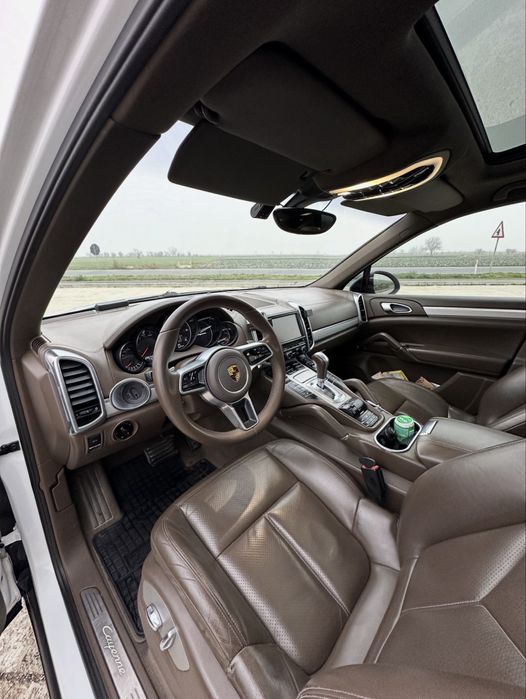 Porsche Cayenne GTS Panoramic