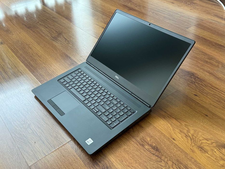 17.3' FHD i7-10750H DELL Precision 7750 32GB DDR4/512GB/RTX 4000 8GB