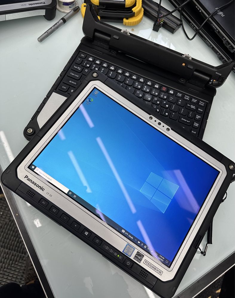 Laptop  Panasonic  CF-33 Industrial 2in1 Toughbook