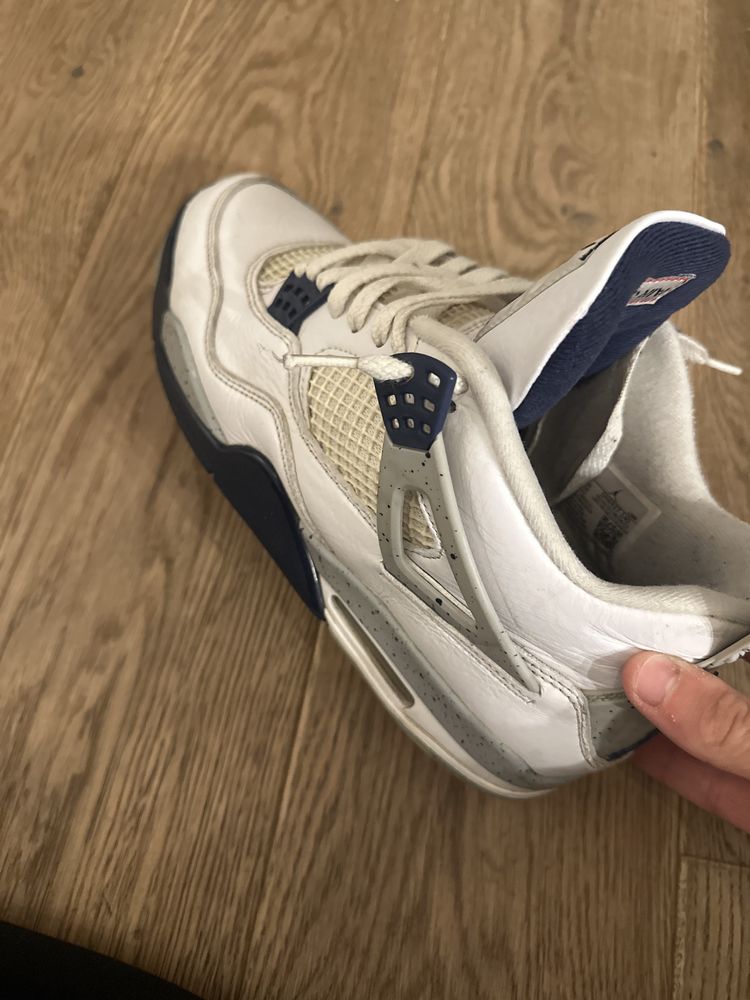 Jordan 4 midnight navy