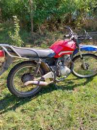 Motocicletă cross