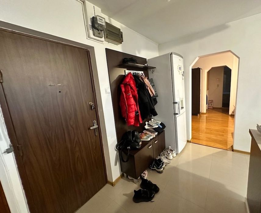 PROPRIETAR , Apartament 3 camere Sebastian Renovat scoala 280