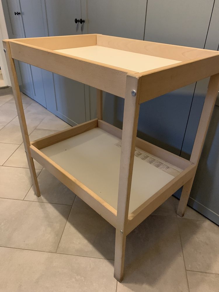 Masa de schimbat Ikea