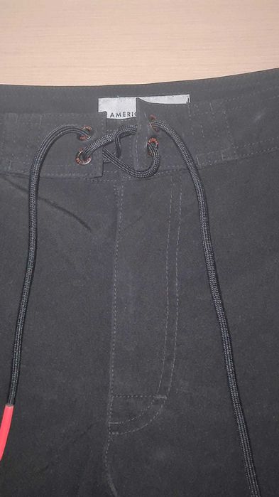 American Eagle, Pantaloni scurti - S