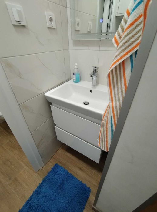 Дава се под наем Тристаен апартамент в Варна, Център - 65 кв.м за 765 € - Снимка #7