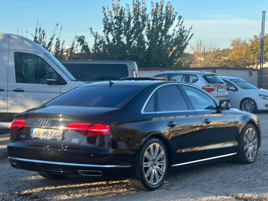 Audi A8/3.0TDi 258CP/Euro 6/Distronic/Soft /Extra full