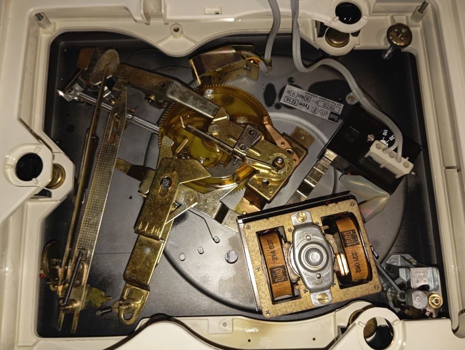 Грамофон Duual 1214