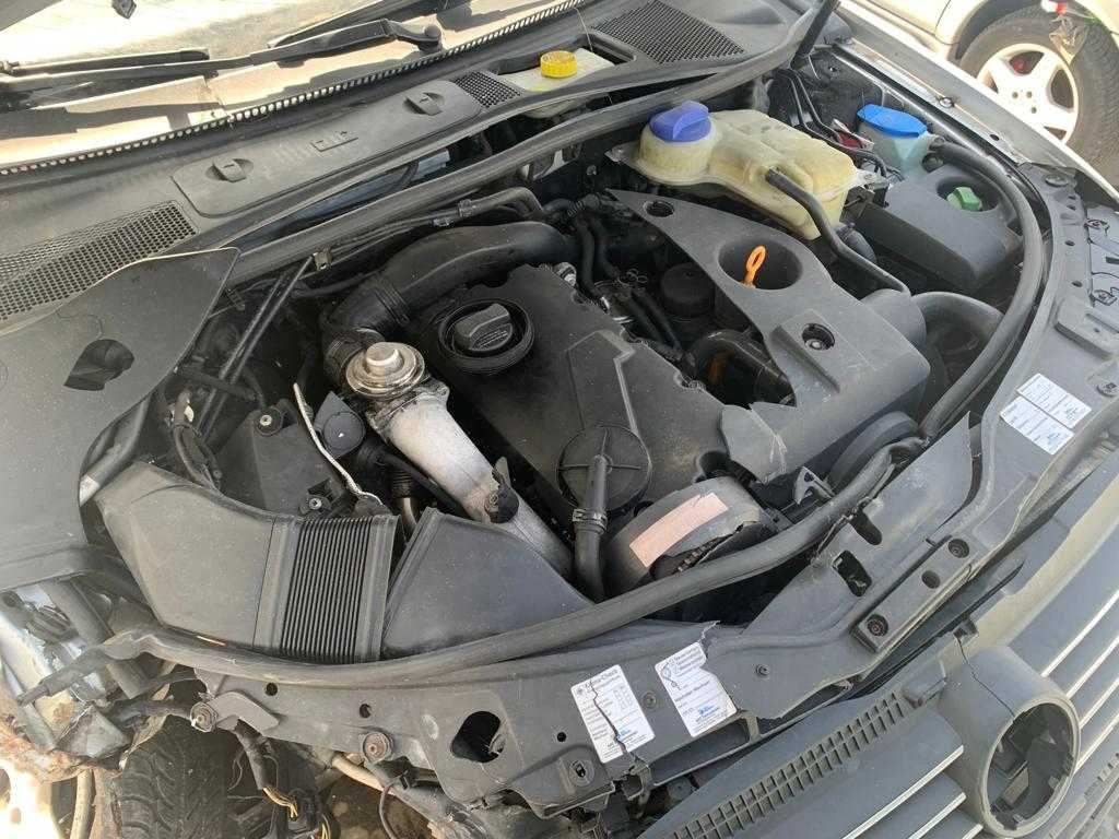 Dezmembrez passat B5.5 motor 1.9 AVF