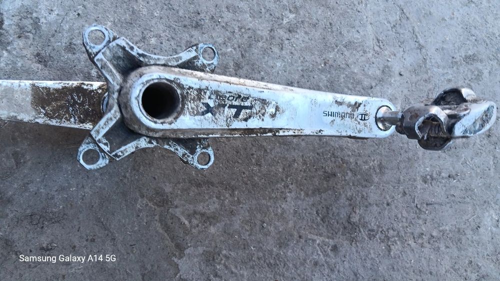 Vind pedale xt în stare foarte bună