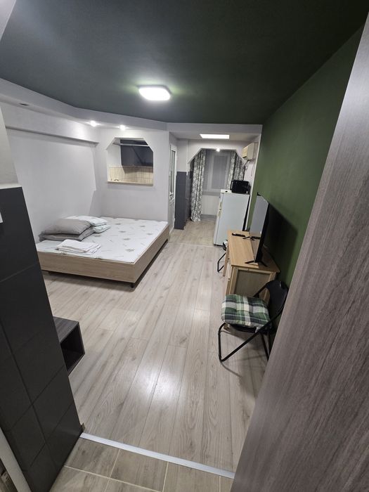 Garsoniera de închiriat. Nicolina1