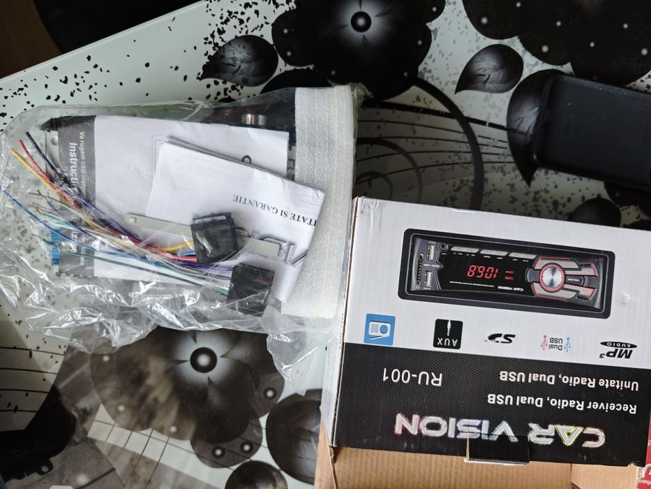 Multimedia player auto