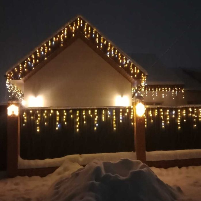 Гирлянда "бахрома" для оформления контура крыши, козырька, ограждений