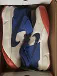 Nike Hustle D 10
