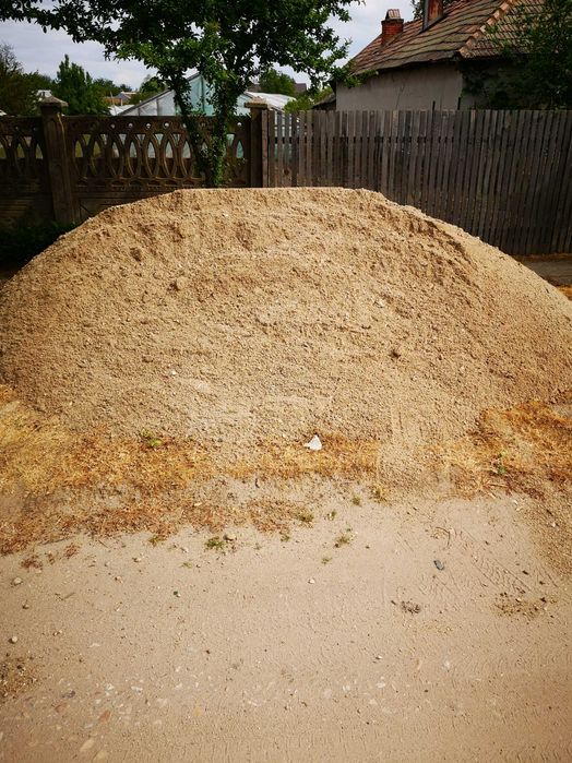 Transport nisip, balast,pământ,moloz