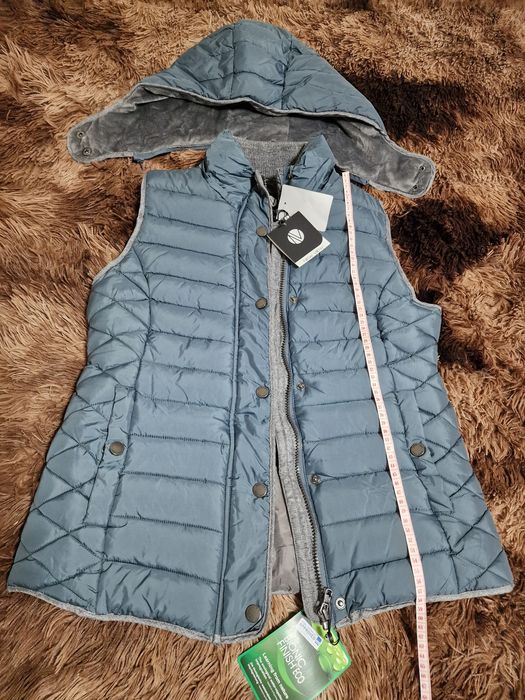Vestă vătuită nouă
