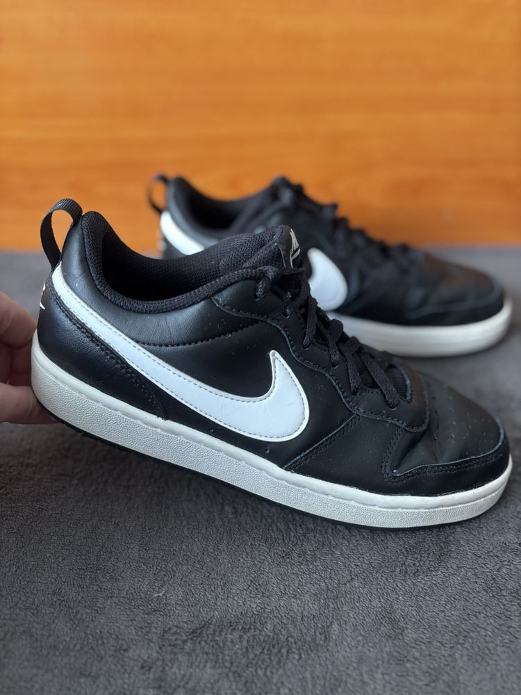 Кожени кецове Nike
