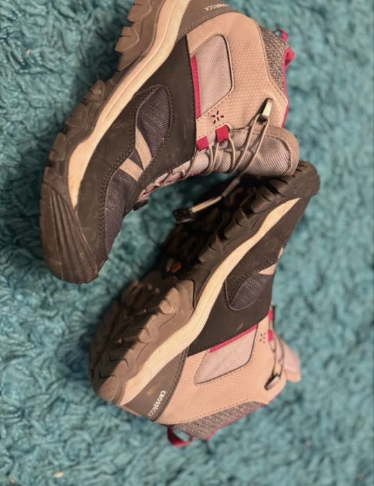 Ghete Quechua copii, 35