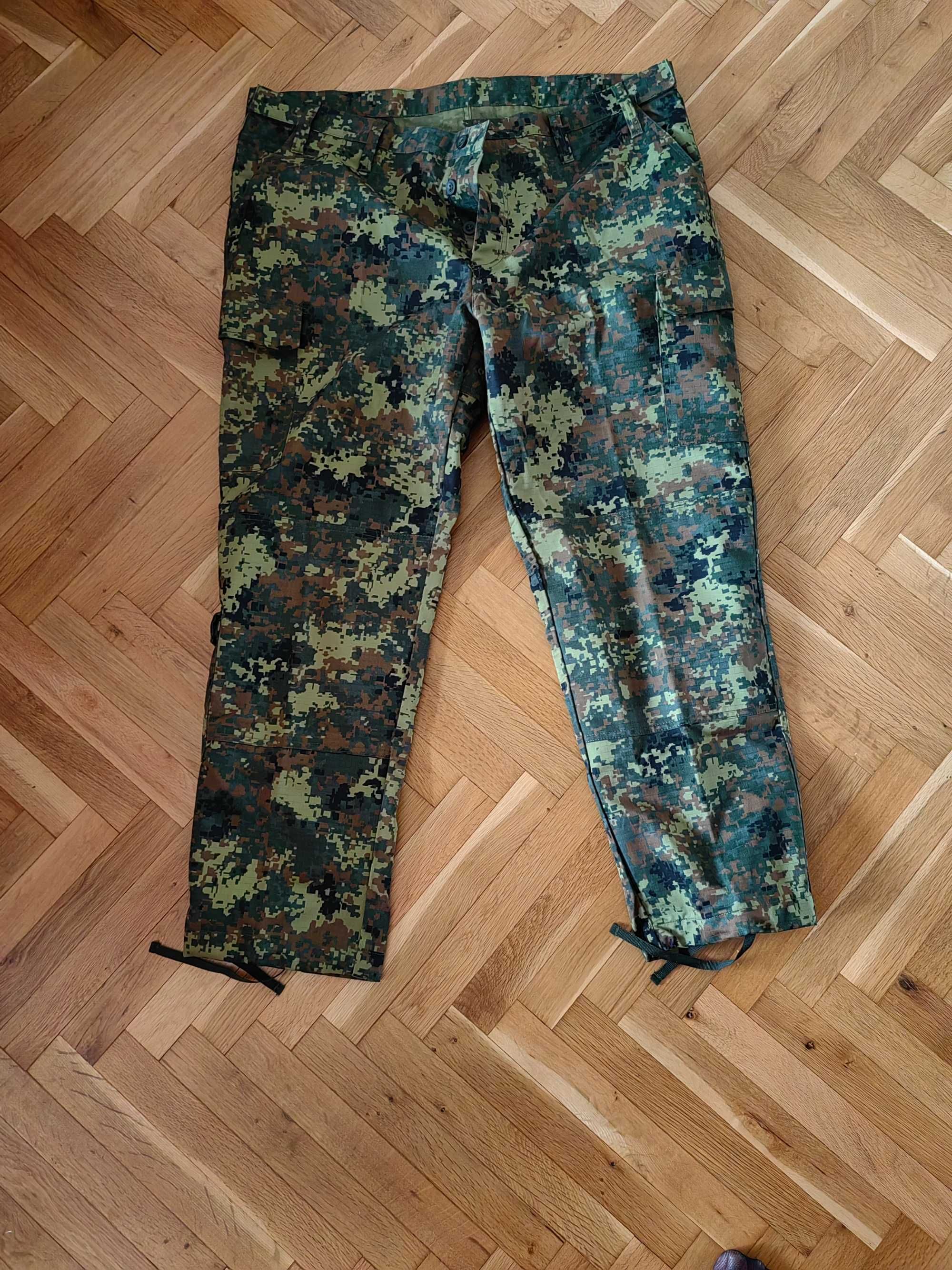 Зелен камуфлаж..