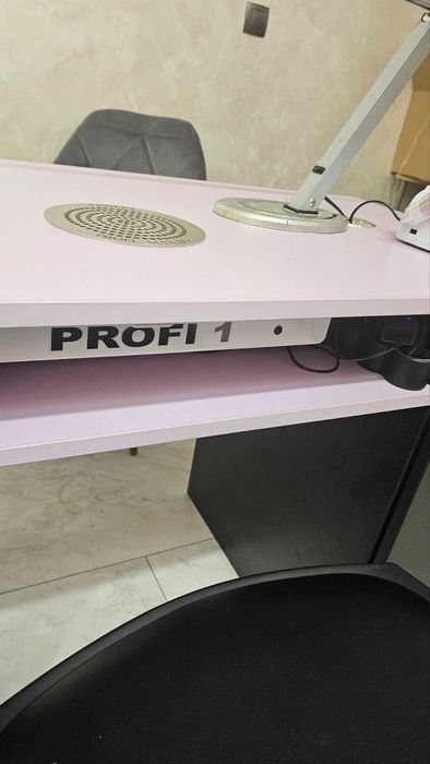 Двойно бюро за маникюр с вградени прахоуловители Profi-max