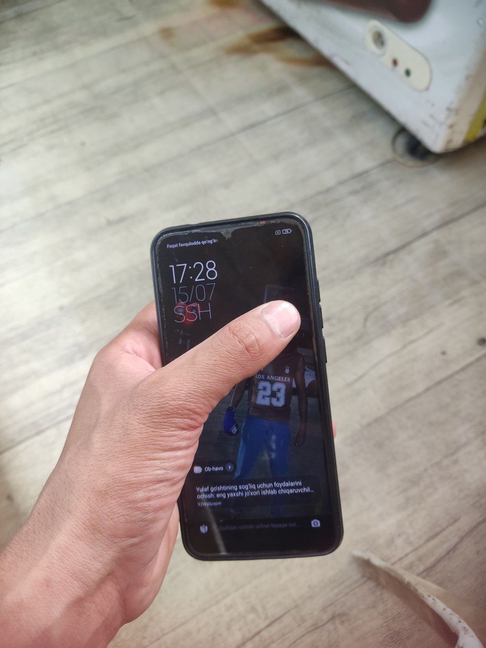 Telefon sotiladi Redmi not7 300