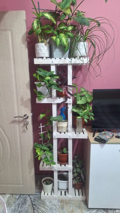 Дървени цветарници