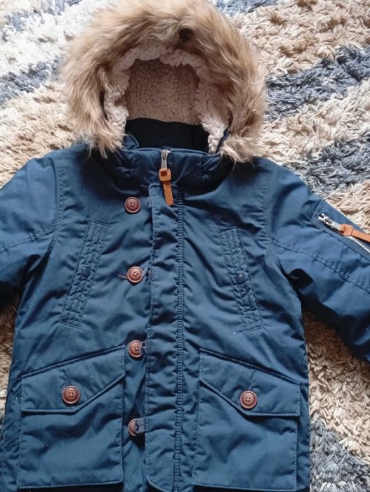 Ново H&M яке 116 см.