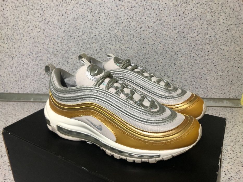 ОРИГИНАЛНИ *** Nike Air Max 97 SE Vast Grey/Metallic Silver