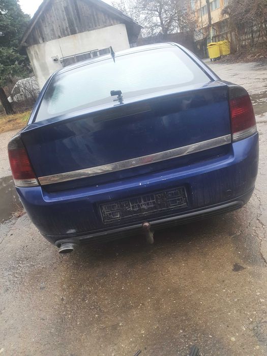Fata completa / Piese dezmembrari  Vectra C Facelift 1.9 diesel 150CP