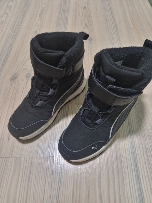 Зимни обувки Puma размер 34