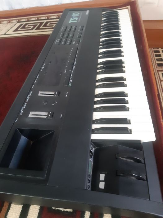 Энсоник тс 10 сотилади