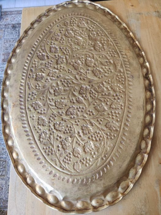 Поднос из латуни