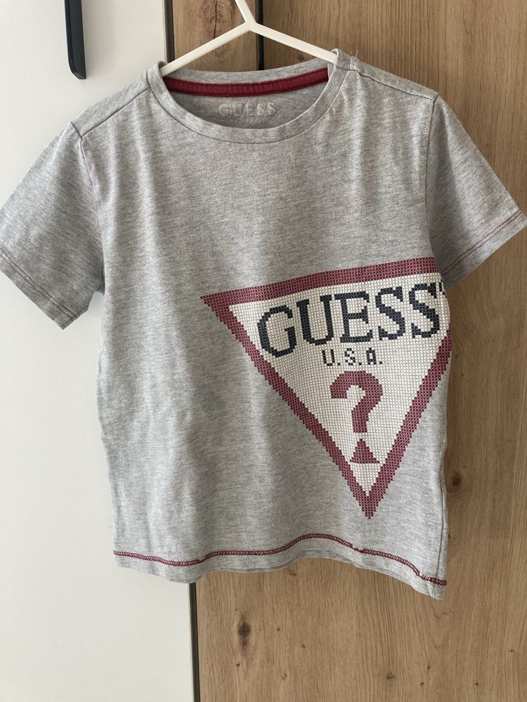 Детски тениски  Guess , размер - 5 г.