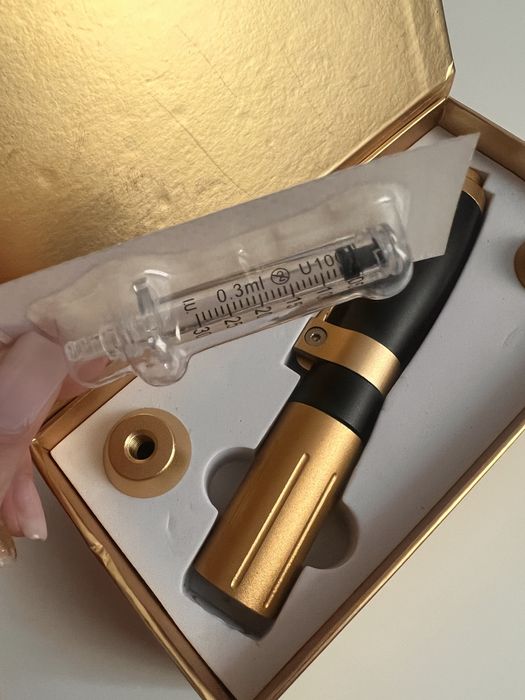 Hyaluron pen - volumizare buze