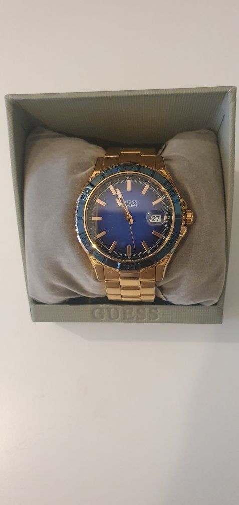 Уникален мъжки часовник GUESS