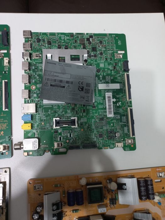 Placa baza si sursa smart tv samsung
