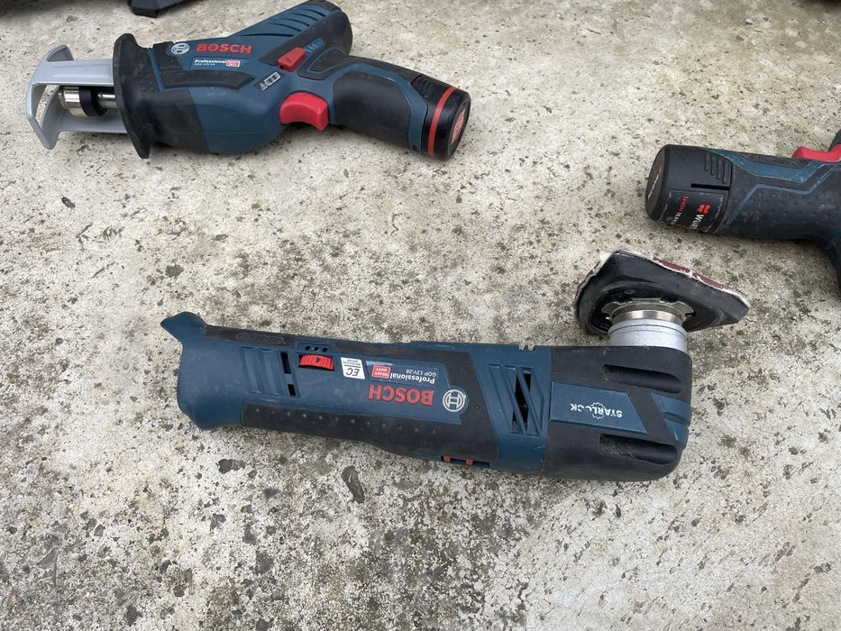 Vand scule bosch 12v
