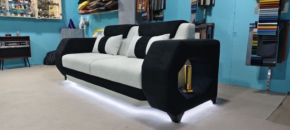 Музыкальная система. Диван. LED подсветка. Продаётся.