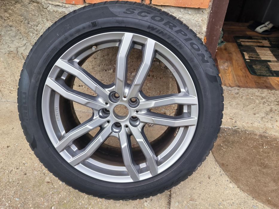 Джанти с гуми BMW ALUTEC