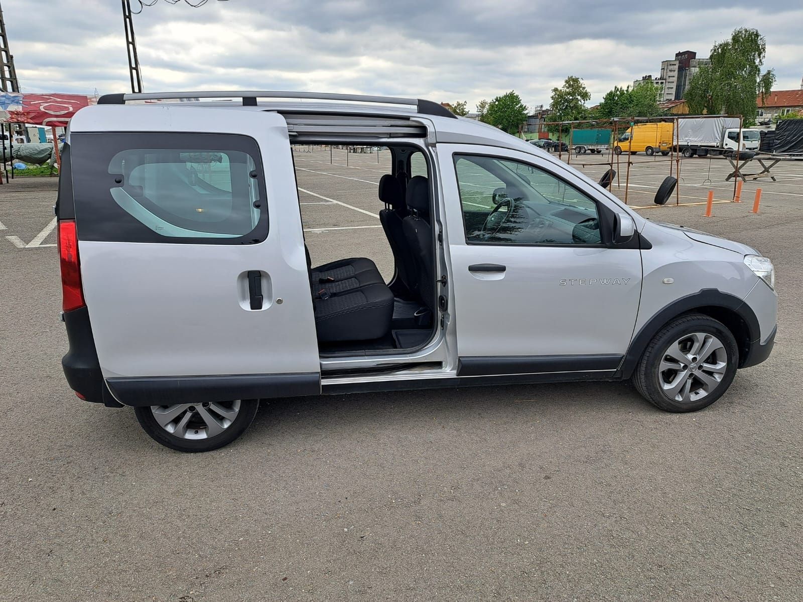 Dacia Dokker Stepway 2016 Euro 6