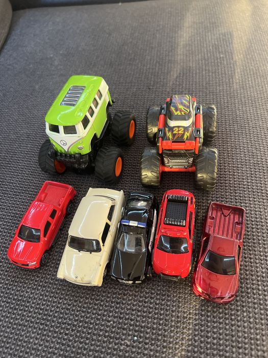 Lot 7 masinute retro jucarii de colectie