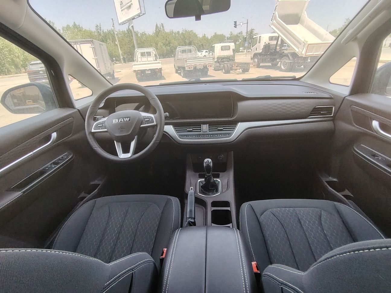 BAW M7 MINIVEN satuvda tayyor