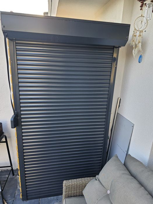 Montez plase insecte / rulouri de exterior/ uși garaj