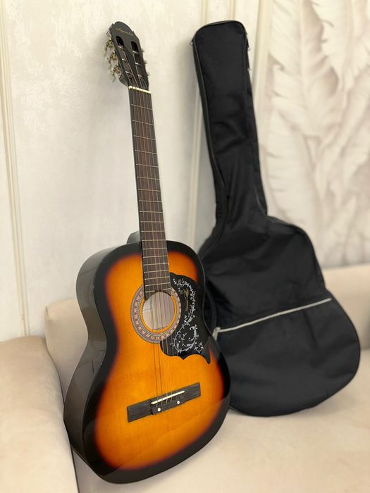 Гитара сатылады. Коп колданбаган