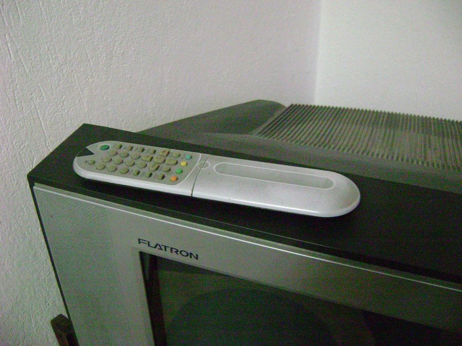 Телевизор Флатрон LG 70см диагонал и NEO/70см/